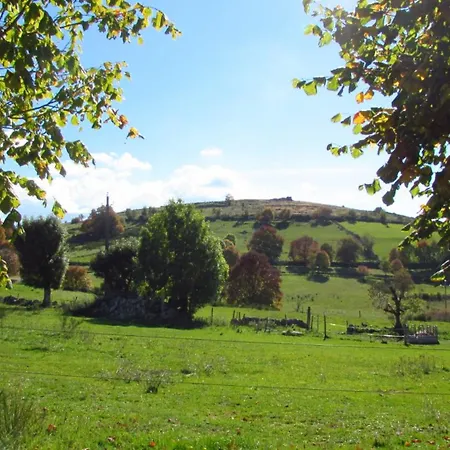 בית כפרי A La Ferme Au Coeur De L'aubrac